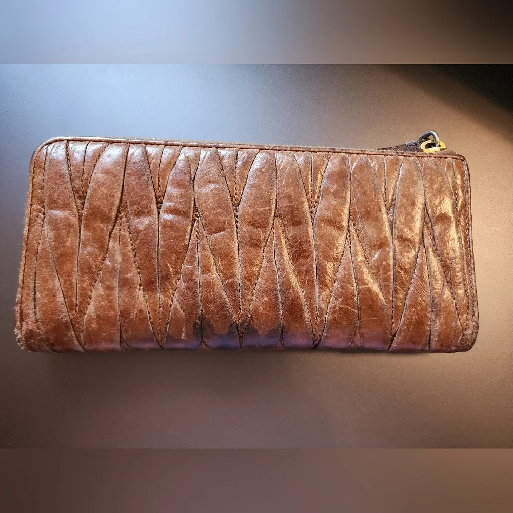 Preowned Miu Miu brown wallet with‎ COA